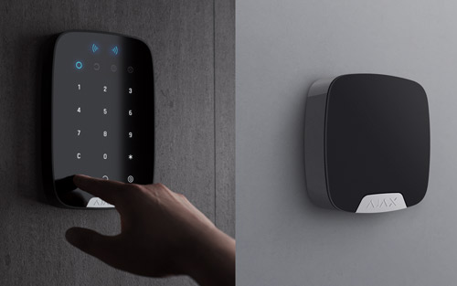 Bedienelemente und Sirenen